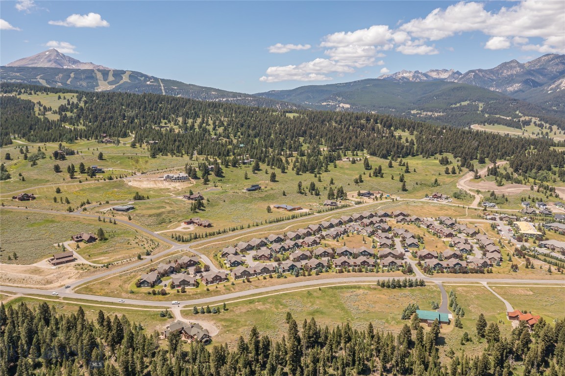 344 Candlelight Meadow Drive, Big Sky