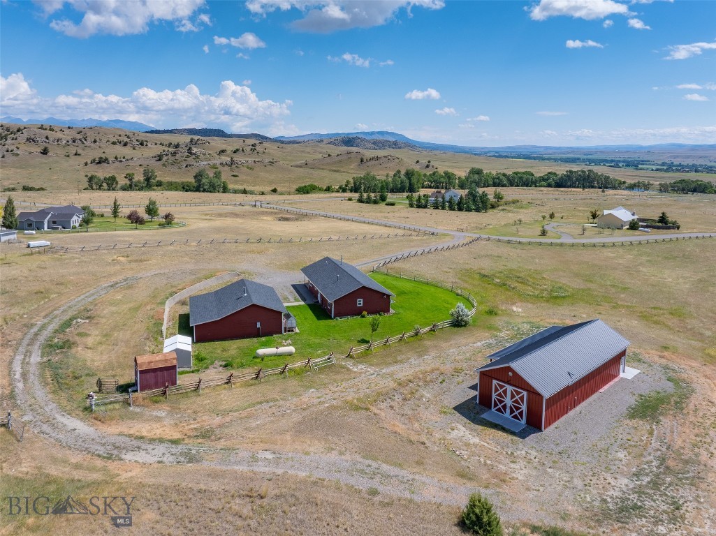 10 Hidden Ridge, Livingston