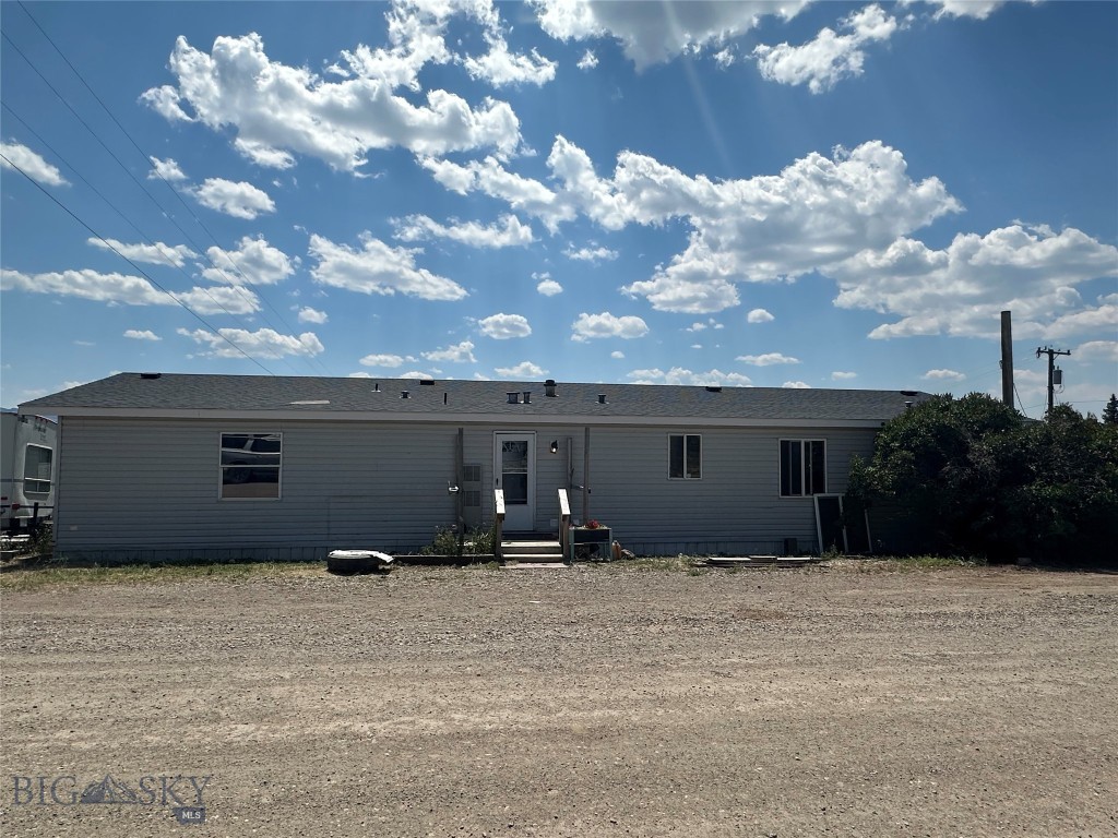 214 E Garfield Street, White Sulphur Springs