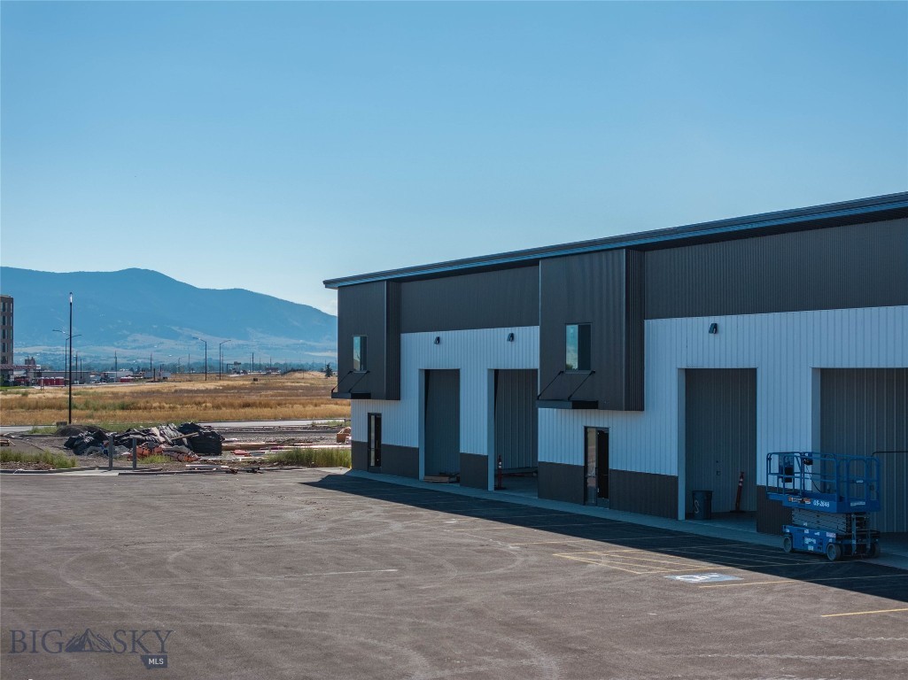 110 Stone River Road 1, Belgrade