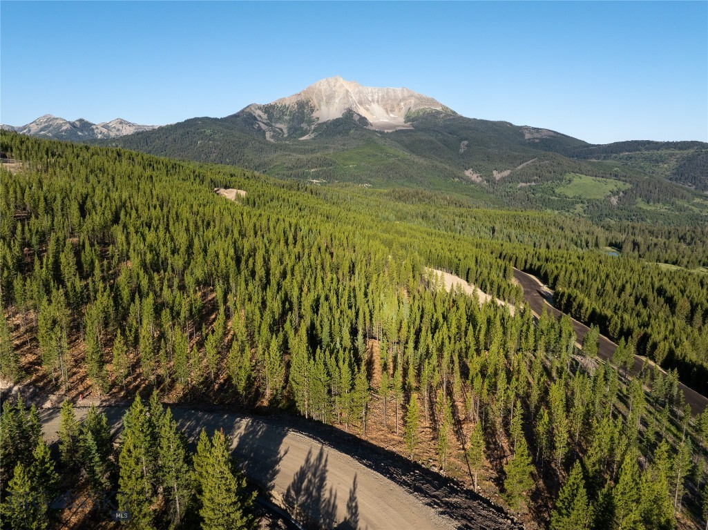 TBD Sawtooth Road Lot 9, Big Sky