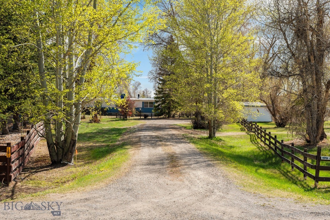 170 Pioneer Drive, Dillon