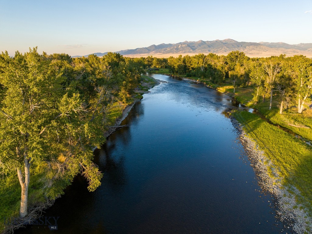 323 Melrose Road, Twin Bridges