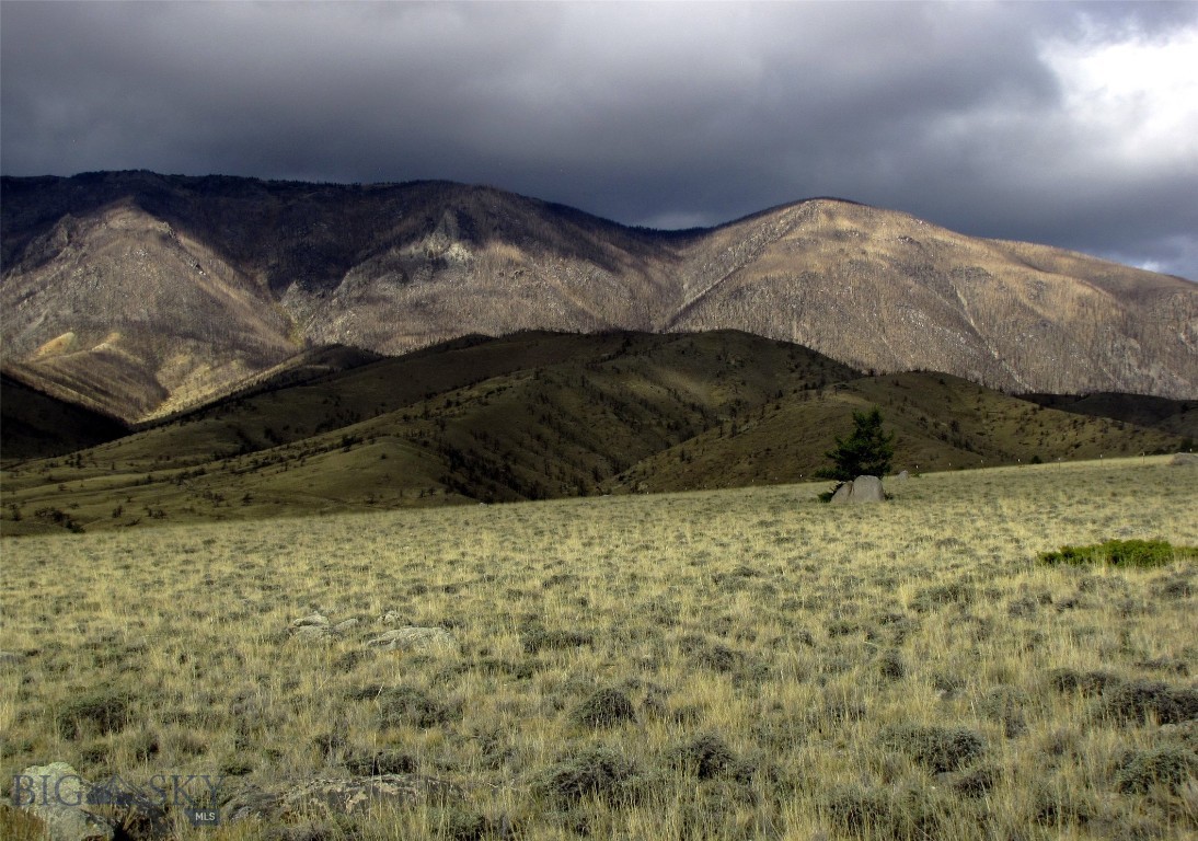 nhn Ruby Creek Road 946-18, Belfry, Montana