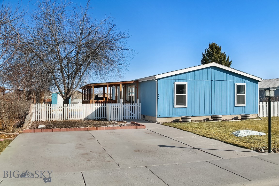 417 Green Tree Drive, Belgrade