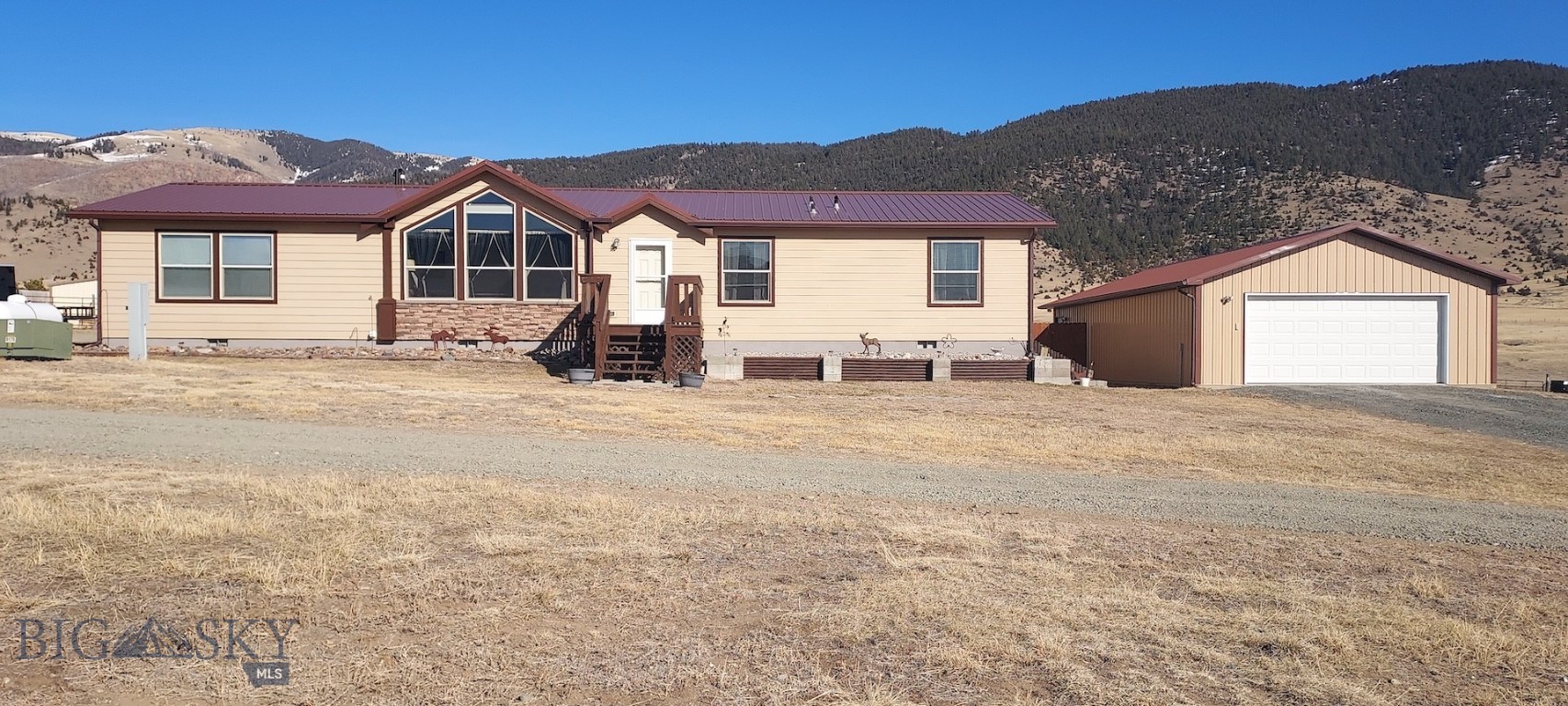 61 Wapiti, Whitehall