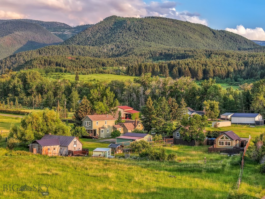 12977 Cottonwood Road, Bozeman