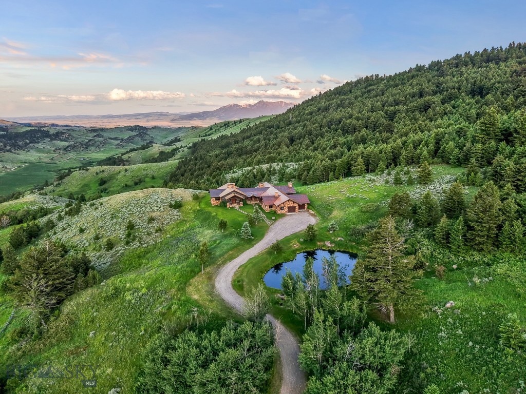 94 Sky Band Trail, Livingston