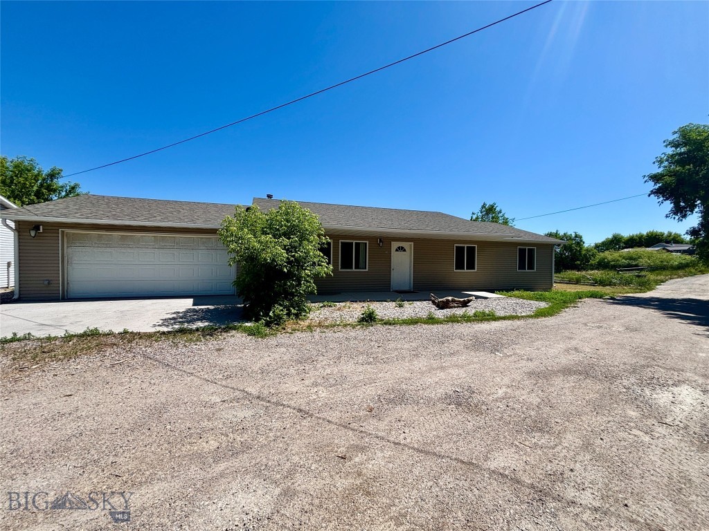 209 W Helena Street, Dillon
