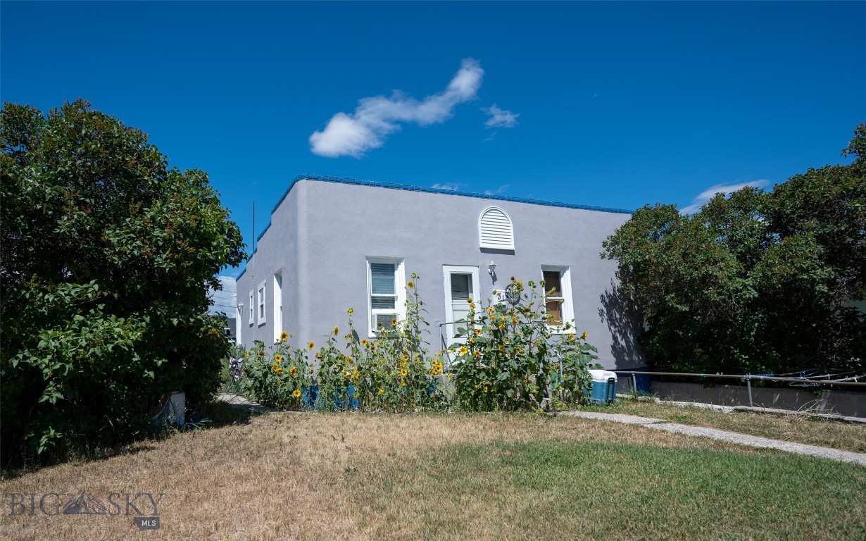 31 N Dakota, Dillon