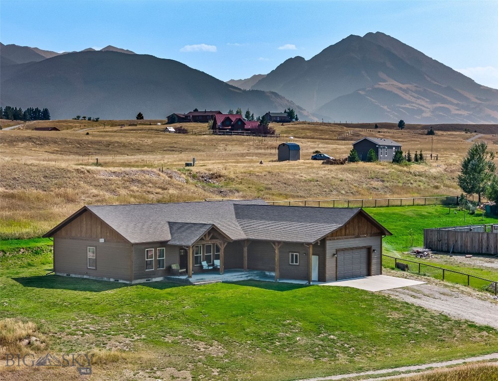 24 Warrior Road, Livingston