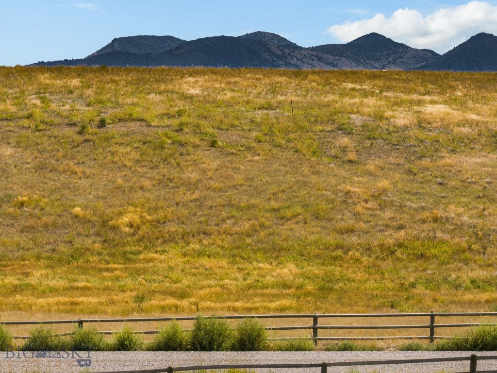 TBD Rolling Glen Ranch Loop, Three Forks