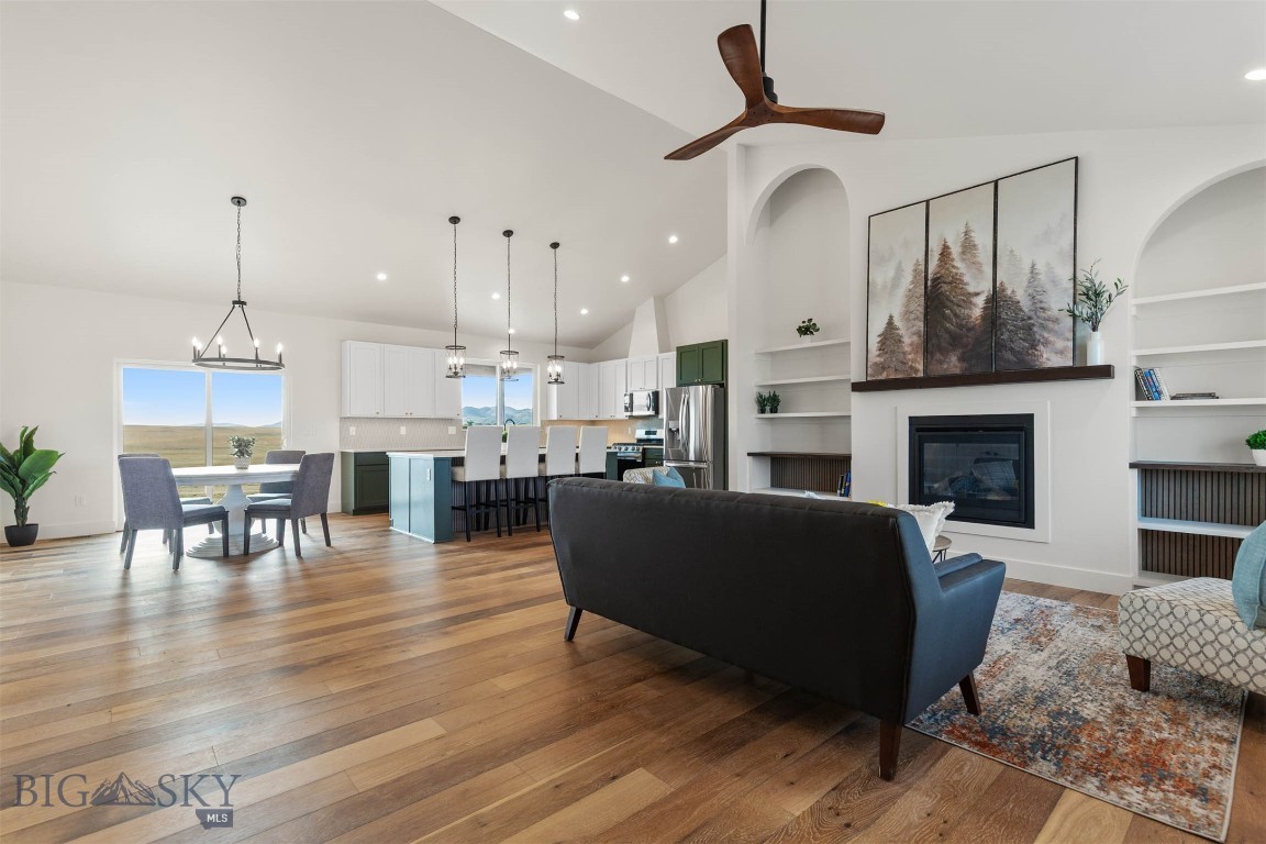 115 Rolling Prairie, Three Forks