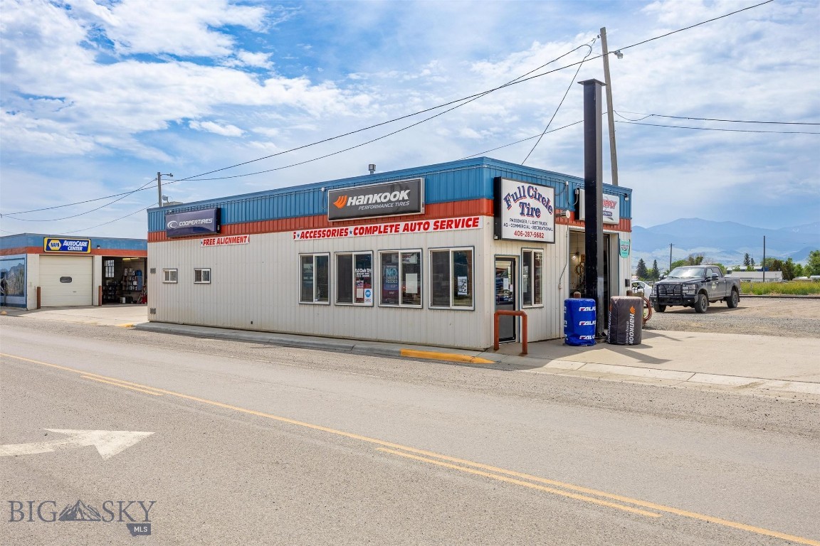 10-12 E Legion, Whitehall