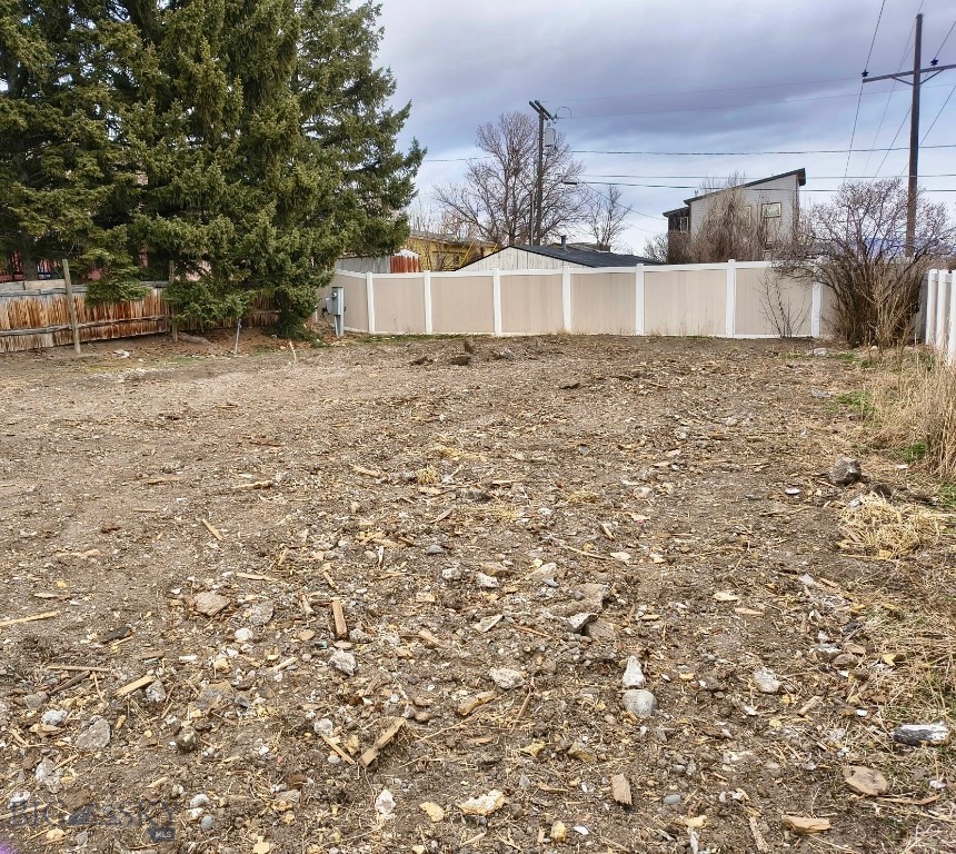 608 N I Street, Livingston, Montana