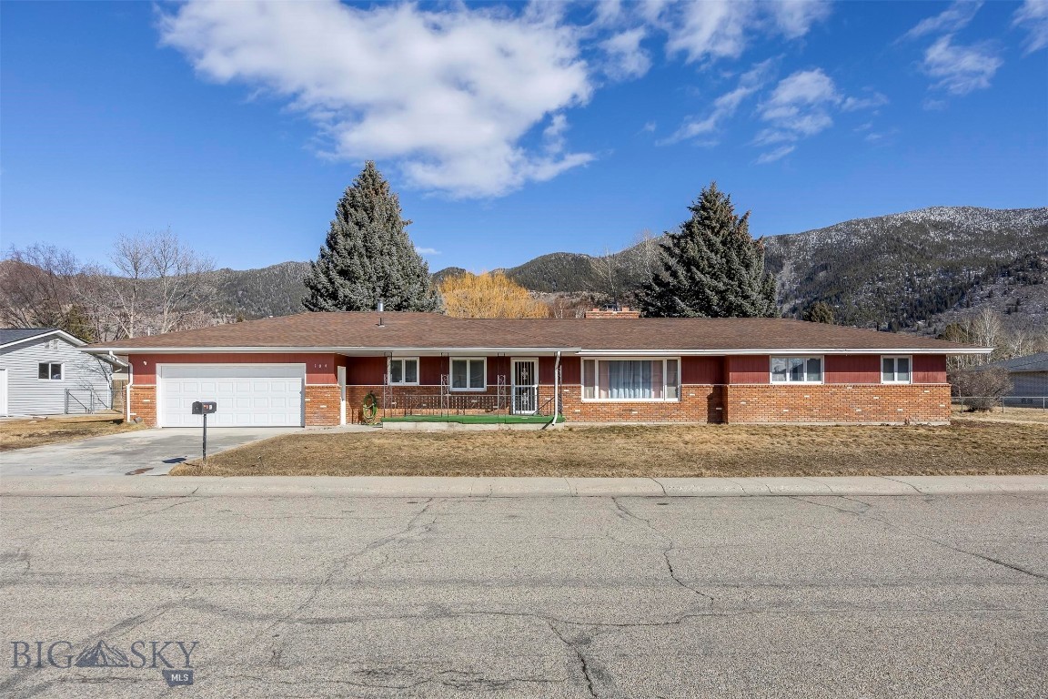 104 Rocky Mountain, Butte, Montana