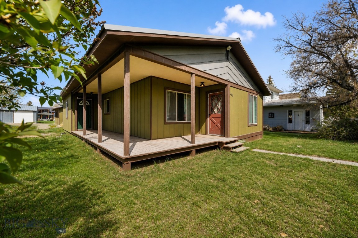 205 N Madison Street, Twin Bridges