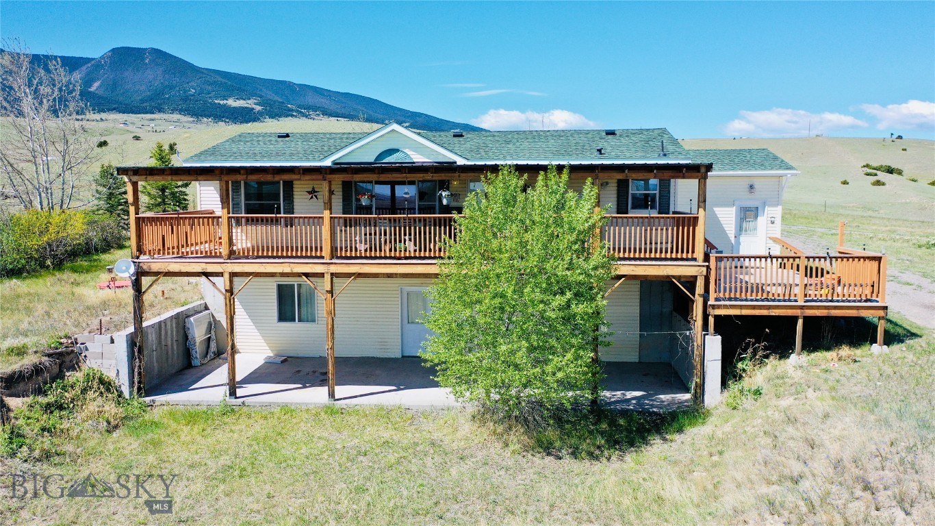107 Prairie Dog Road, Livingston