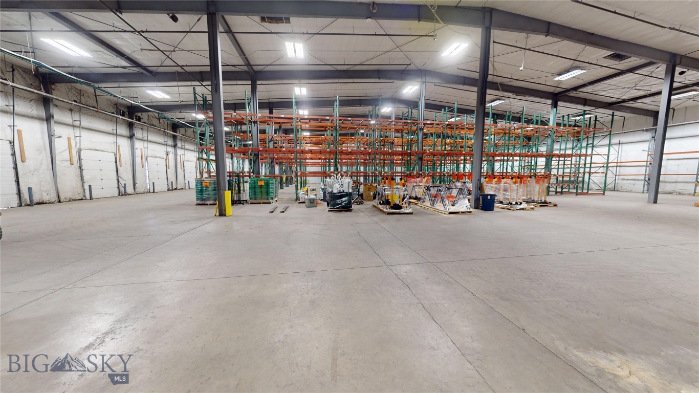 1487 Royal Road 1, Belgrade, Montana