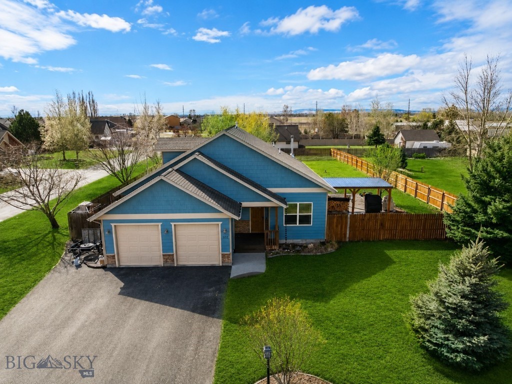 102 W Tobiano Trail, Belgrade, Montana