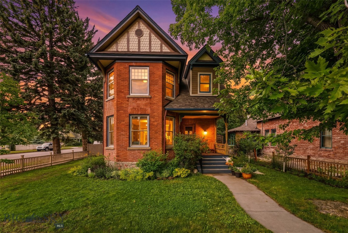 130 S 5th Street, Livingston