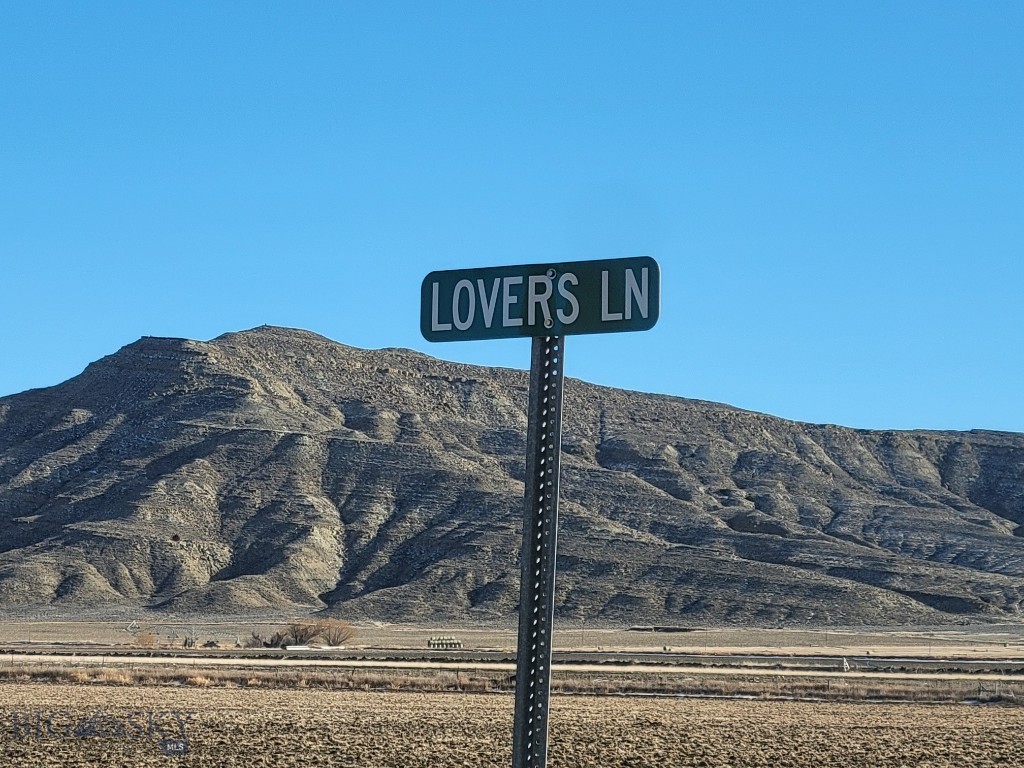 122 Lovers Lane, Belfry, Montana
