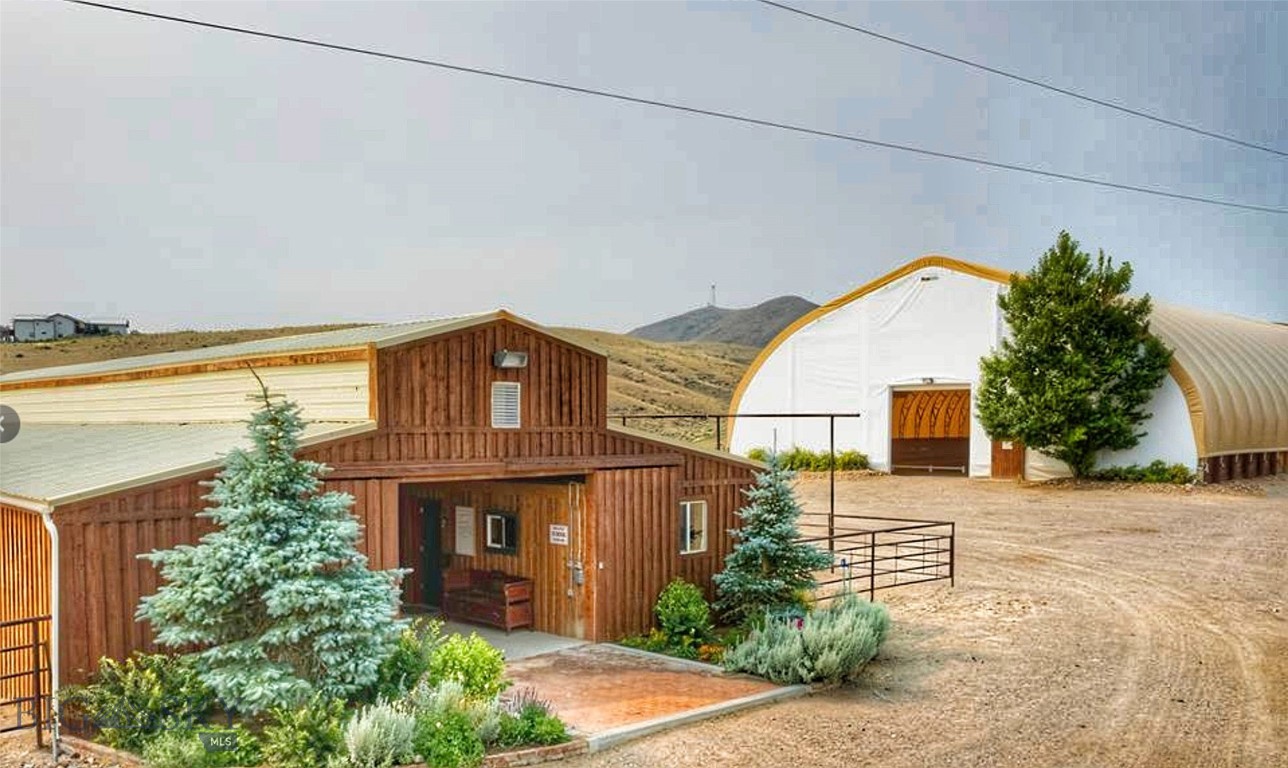 600 Blue Ribbon Lane, Dillon