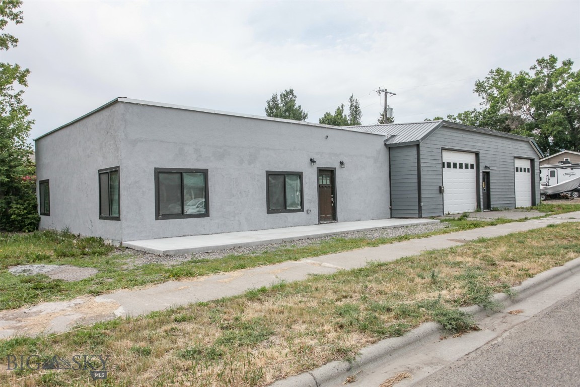 607 W Chinook Street, Livingston