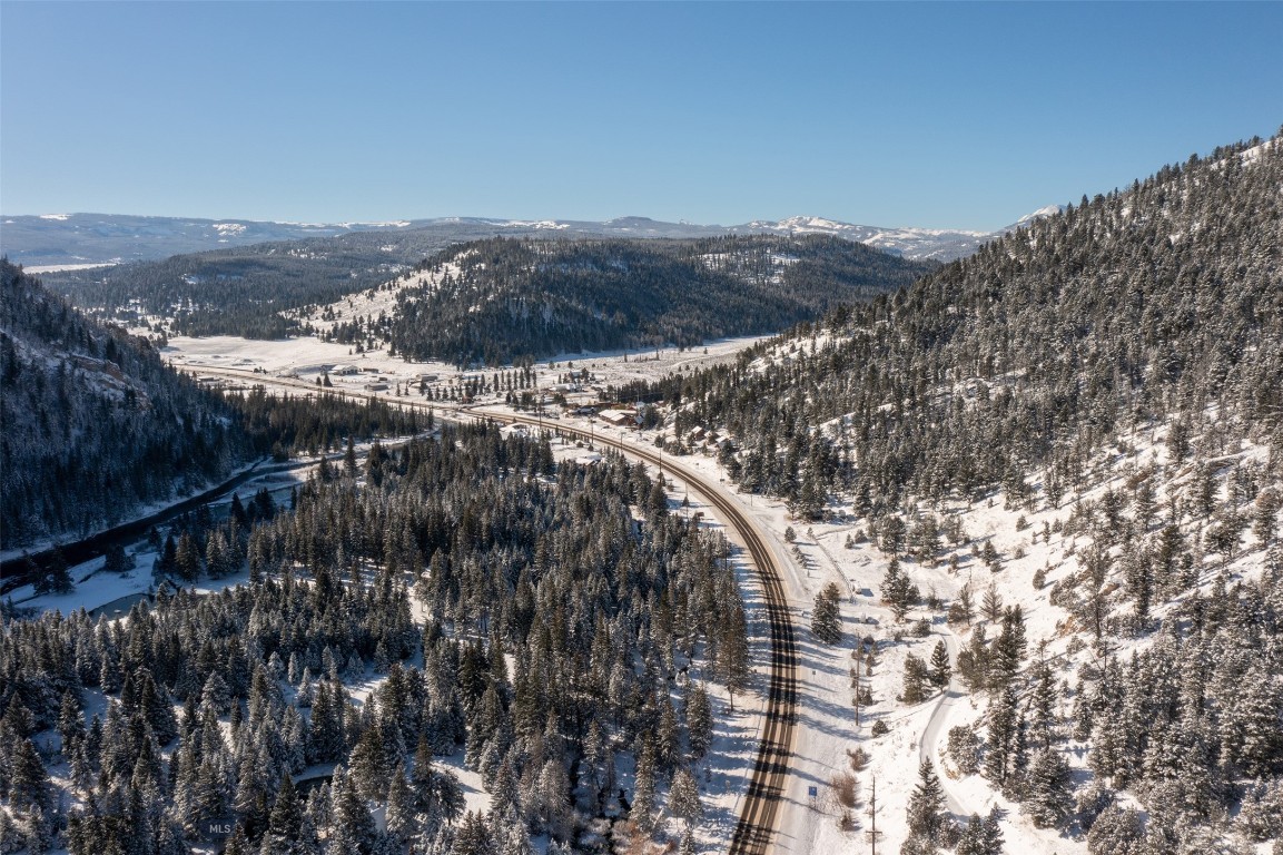 48295 Gallatin Road, Gallatin Gateway