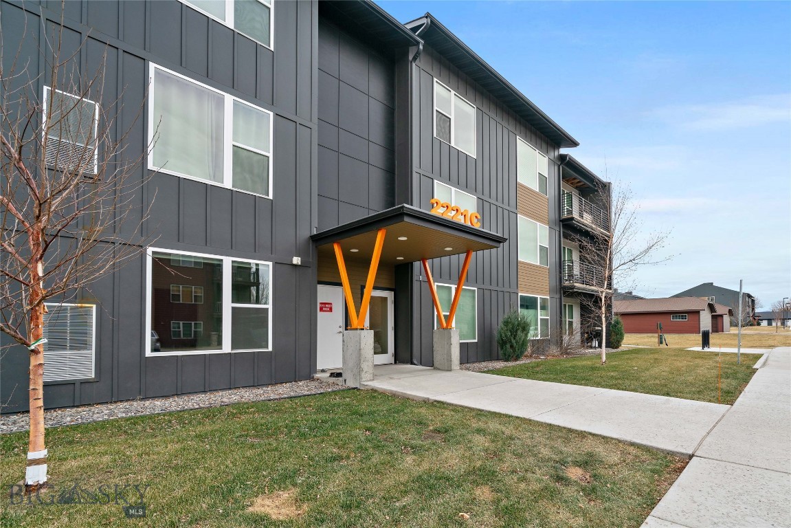 2221C Willow Drive 130, Livingston