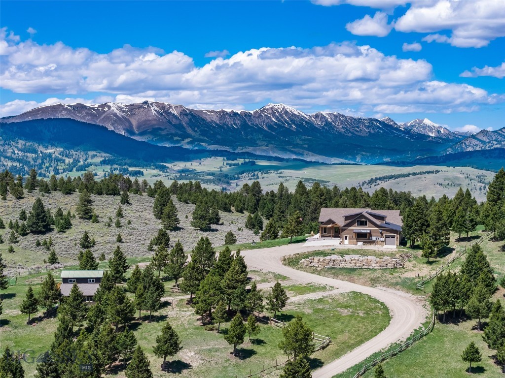449 Minni Hall Road, Bozeman