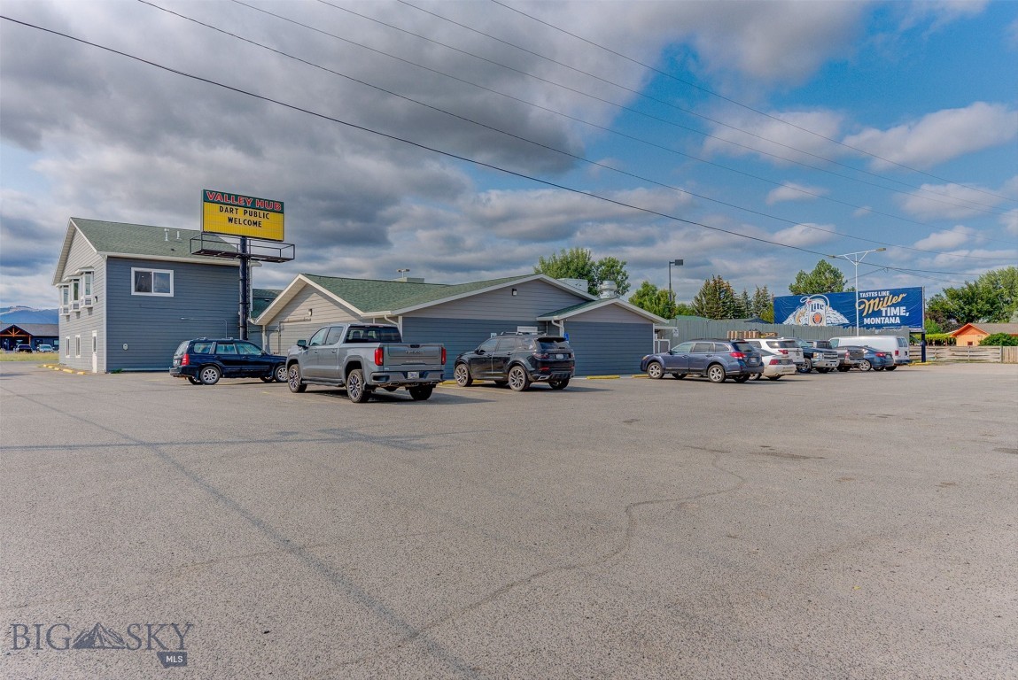 4960 N Montana Avenue, Helena