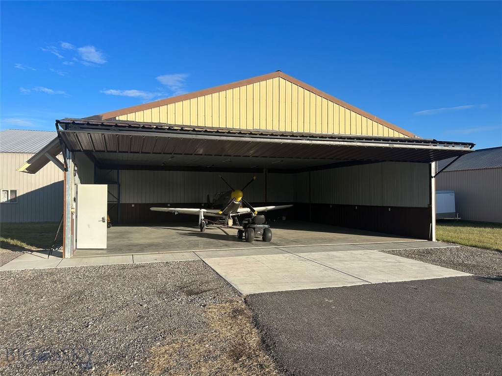 Hangar 49 Taxiway L, Belgrade, Montana