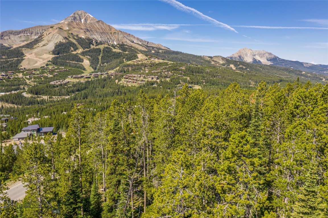 14 Beehive Basin Road, Big Sky, Montana