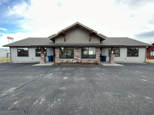 7585 Shedhorn Drive, Bozeman, Montana