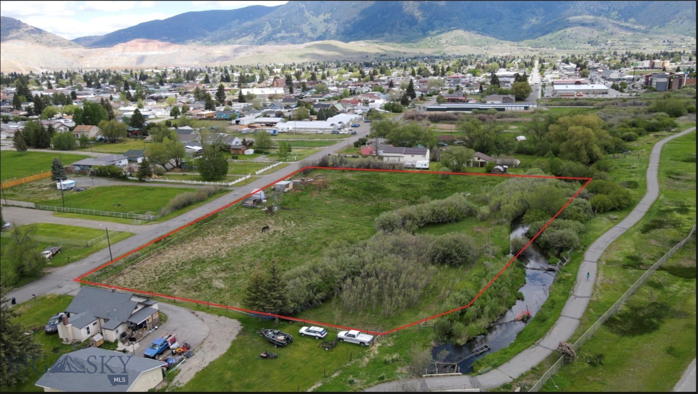 tbd Yale, Butte