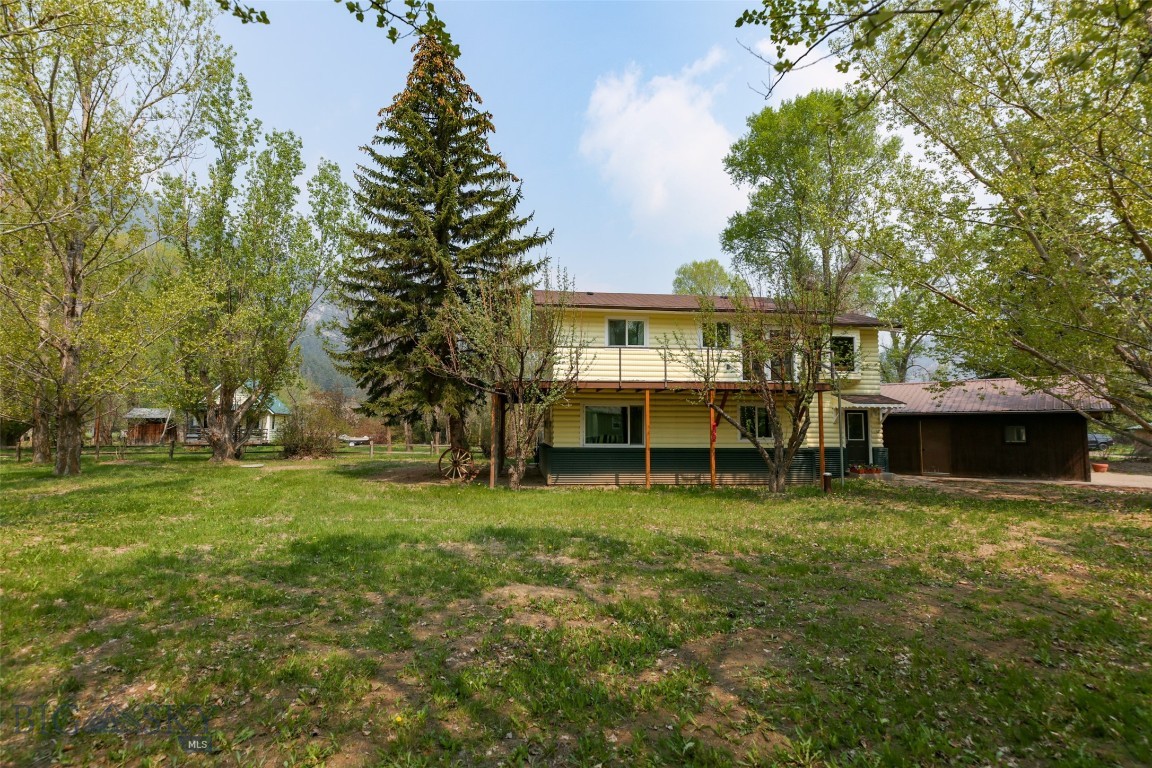 17 Evergreen Lane, Livingston