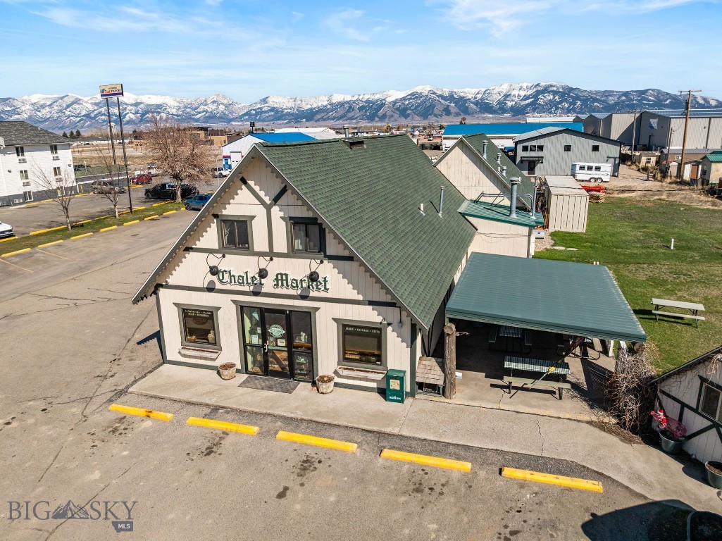 6410 Jackrabbit Lane, Belgrade