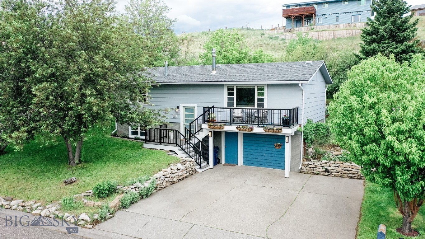 122 Star Road, Livingston