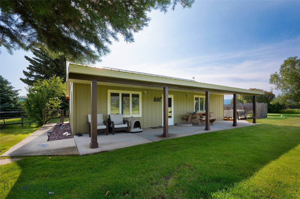165 N Meadow Creek Road, McAllister