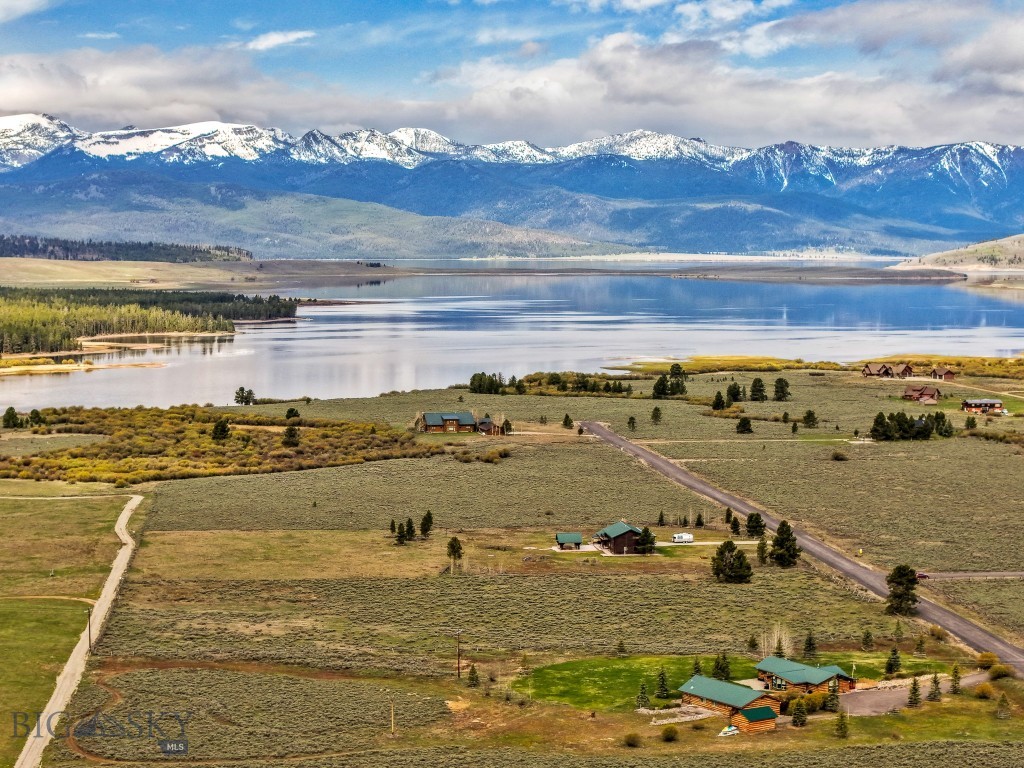 664 Catfish Lane, West Yellowstone