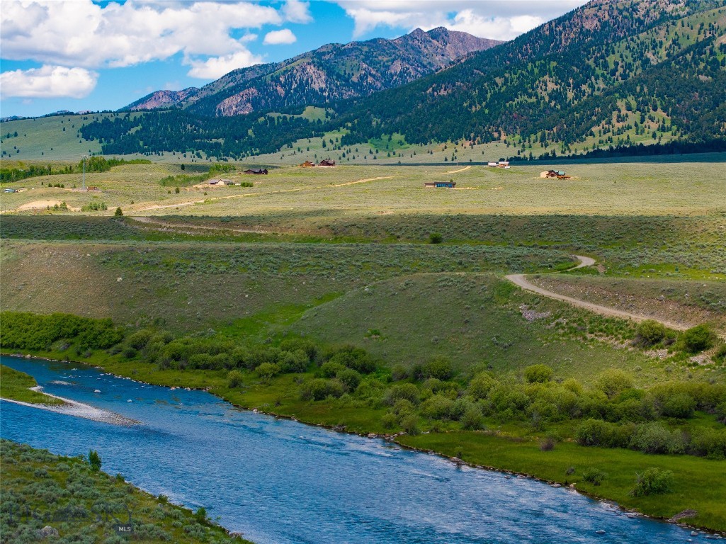 28 Elk Meadows Ranch Road, Cameron
