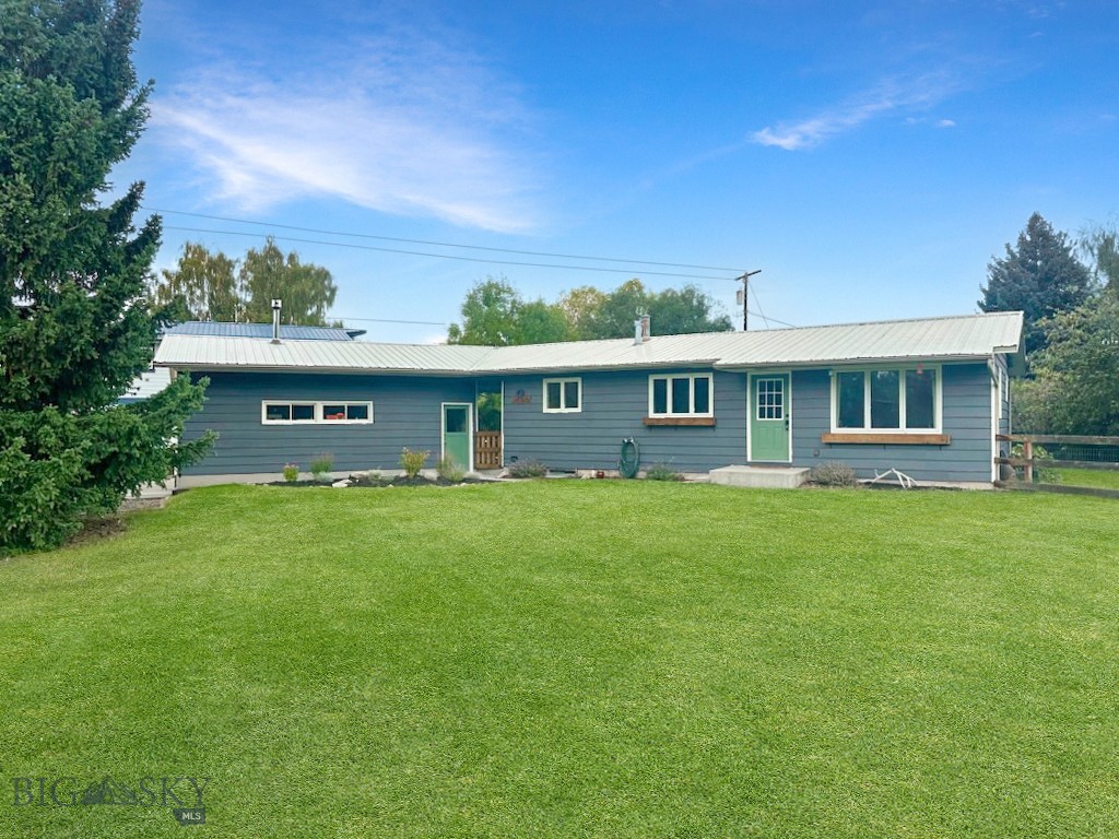 3405 E Lake Drive, Butte