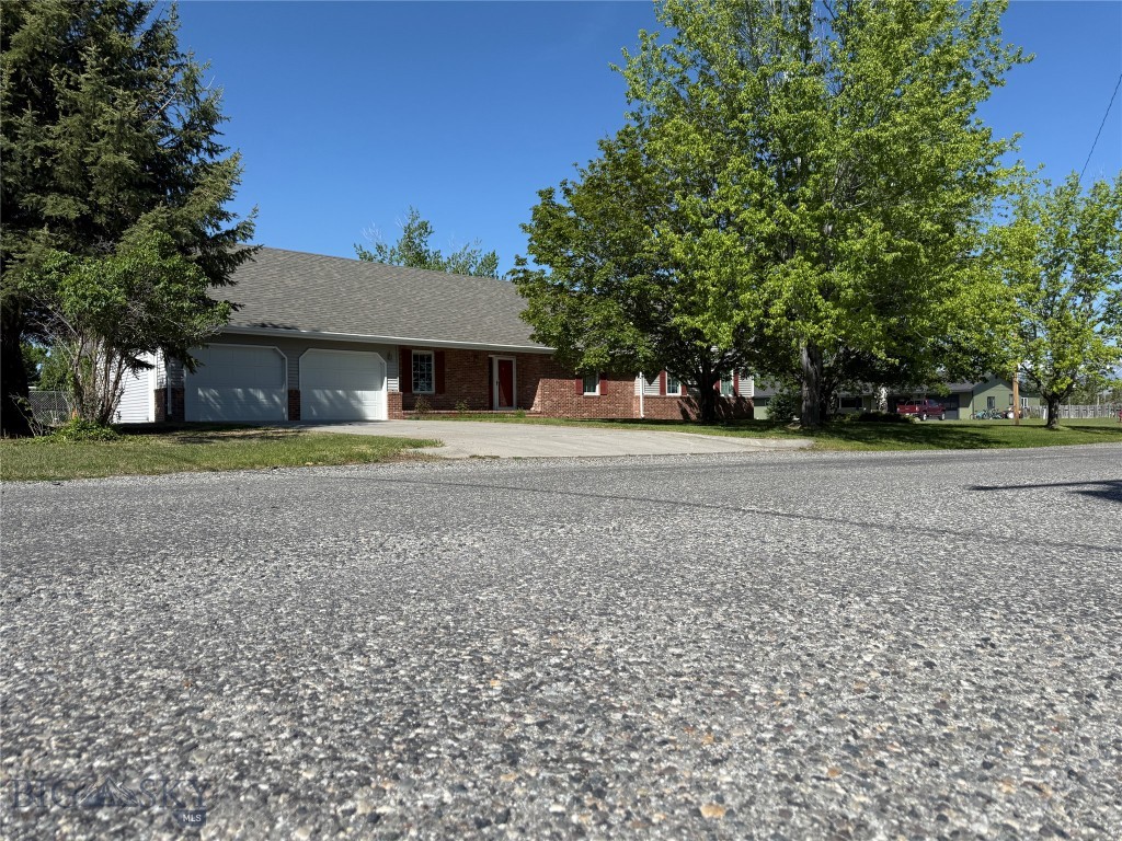 702 Boulder Street, Big Timber, Montana