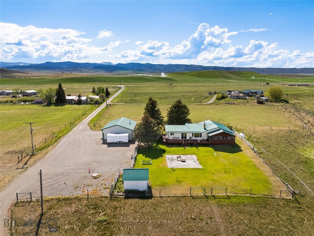 21 Mcpherson Lane, Wilsall