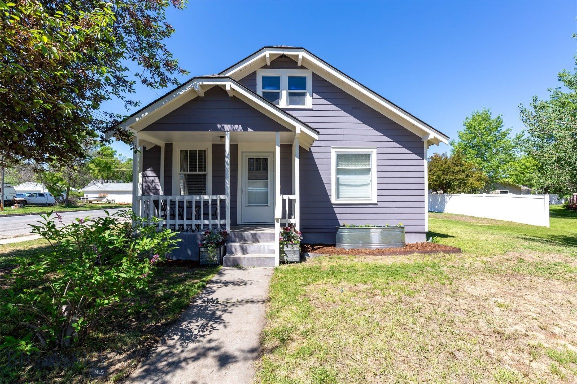 2 N 5th Avenue E, Three Forks