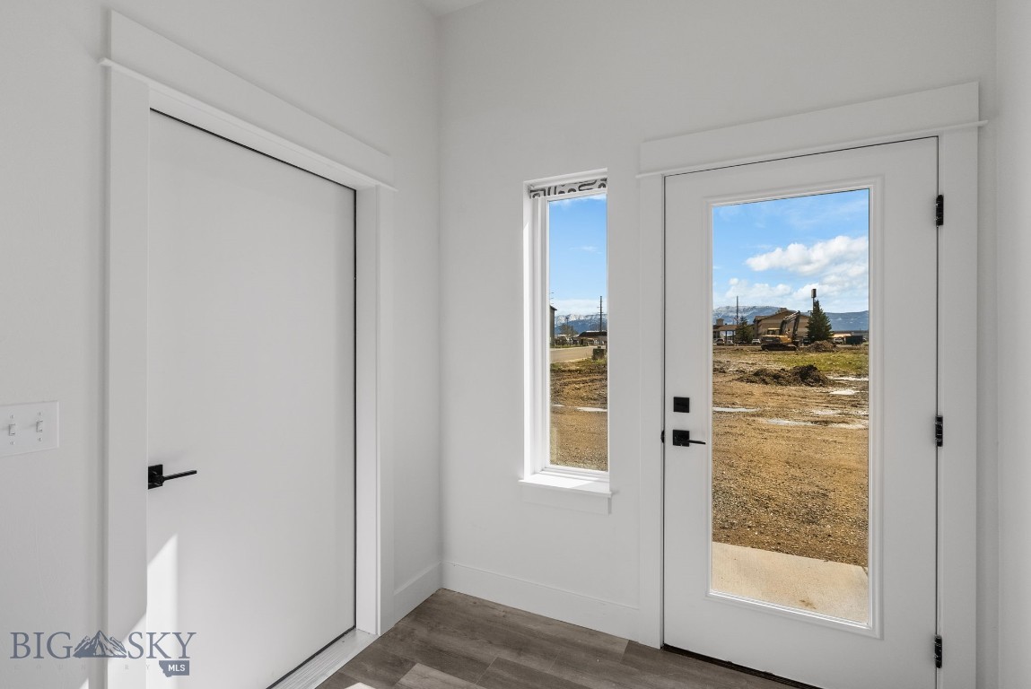 208 Fletching Way C, Belgrade, Montana