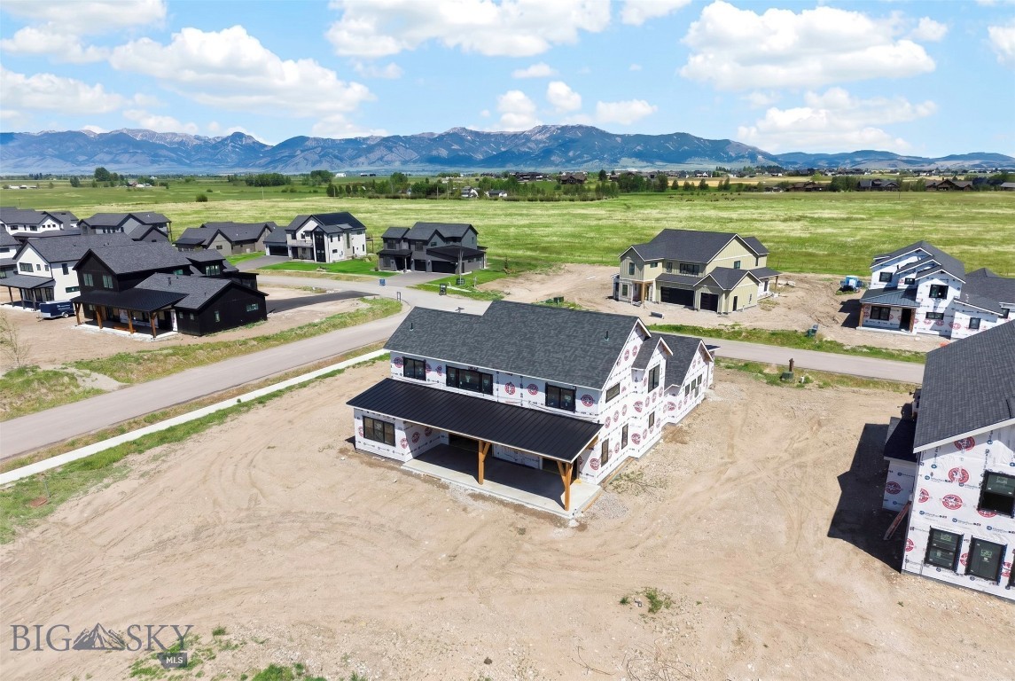 257 Creekbank Loop, Bozeman, Montana