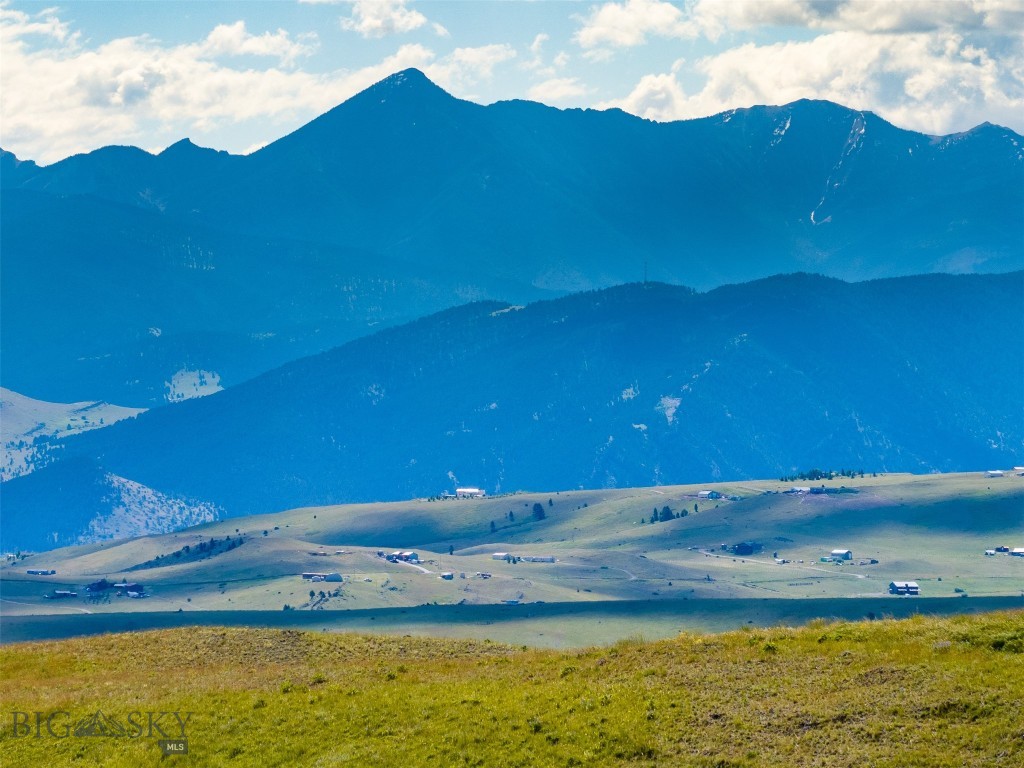 157 Little Springs Creek Road, Livingston, Montana