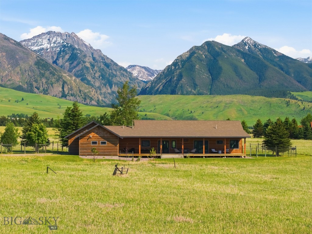 16 Cutthroat Lane, Livingston, Montana